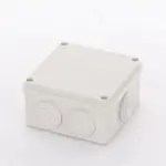 [Nexus:syscom] 3 - Caja Derivación-Conexión de Plástico (100 X 100 X 54 mm) con 7 Glándulas de Goma. Para Instalaciones Comerciales, Residenciales e Industriales. Incluye Tornillería para su Tapa. PST-1010-ER imagen 3