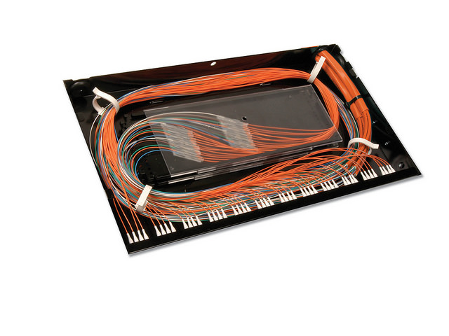 Charola de Empalme para Fibra Óptica TRAYM3 de SIEMON